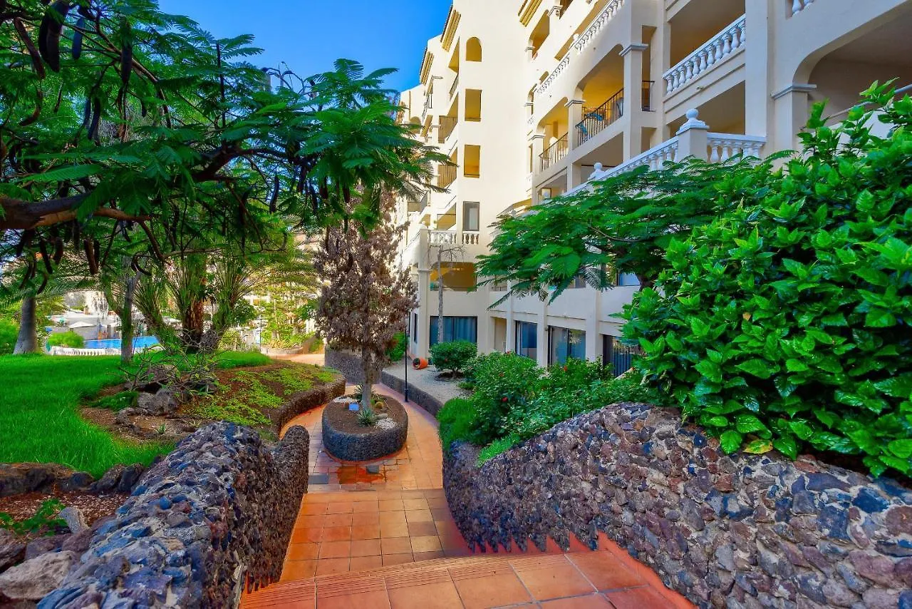 Castle Harbour Studio Apartment Los Cristianos